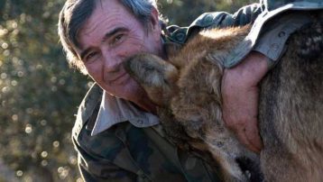 Marcos Rodríguez Pantoja, niño feral encontrado en Sierra Morena en 1965. Se trata del único caso descrito de niño selvático documentado en España.