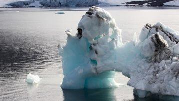 Glaciar Burgerbukta, Svalbard. El deshielo de los glaciares es una de las consecuencias más graves del cambio climático